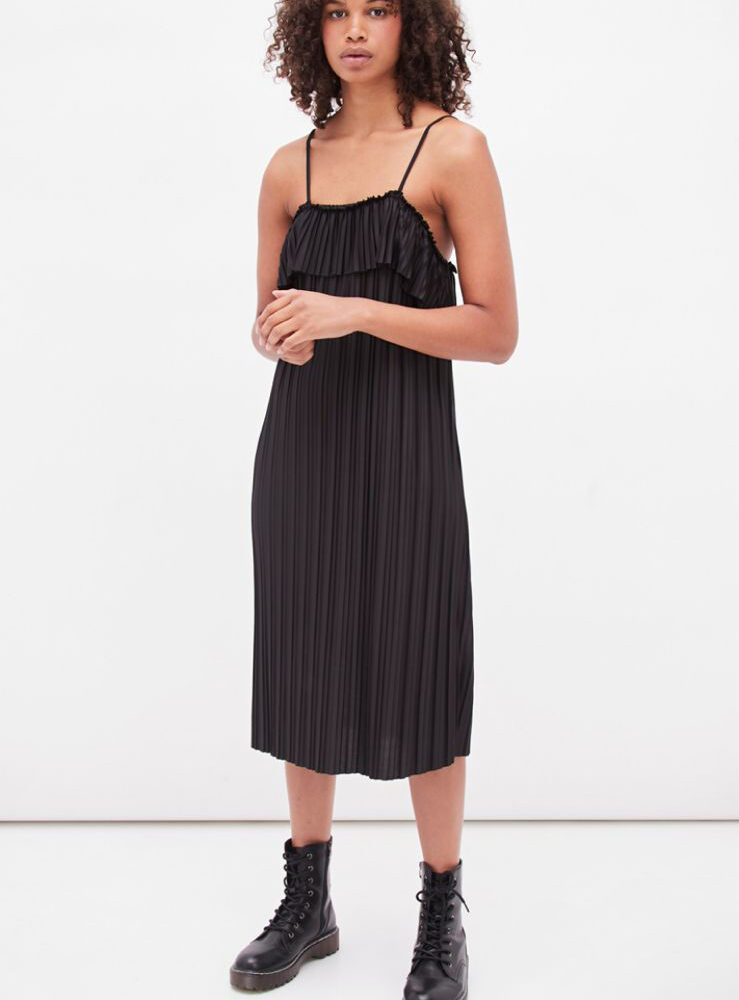 Vestido Plissado Preto - Zara